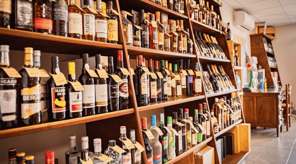 Lots de spiritueux ETS Pinque disponibles à Barcus